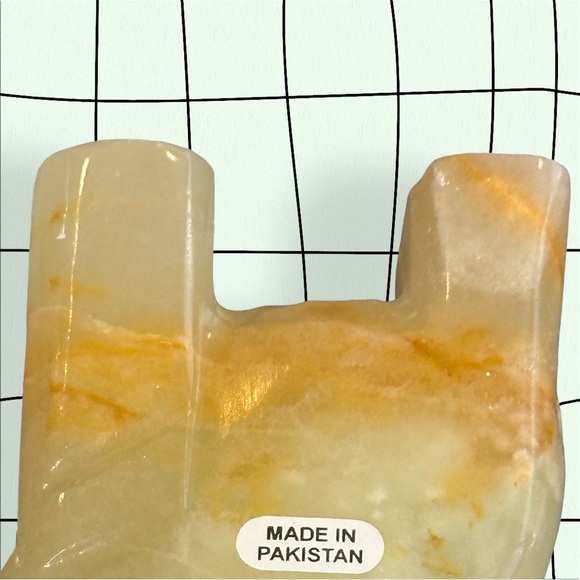 Onyx Elephant Figurine - Picture 4 of 4